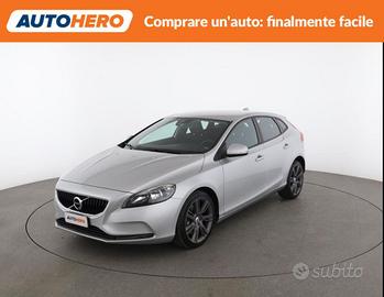 VOLVO V40 FU30845