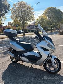 Malaguti Madison RS 250