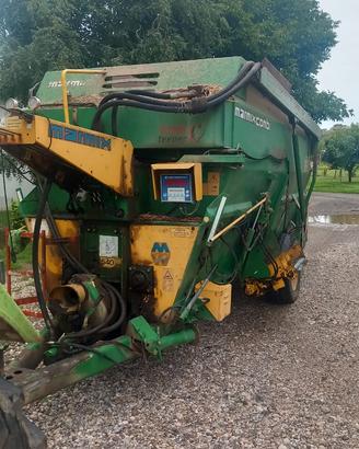 Carro Unifeed