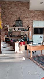 Subentro negozio di parrucchiera