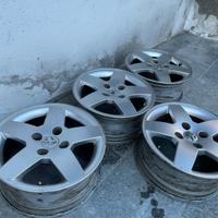 Cerchioni come nuovi peugeot 207