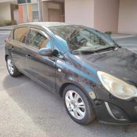 Opel Corsa GPL 2012 – 100.000 km – 5 porte – Neopa