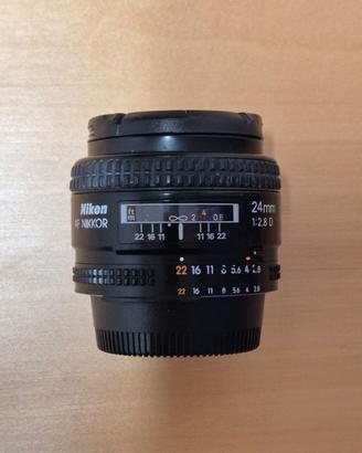 Nikon AF 24mm f/2,8 D
