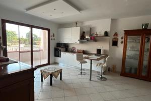 Appartamento arredato con verande
