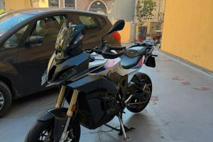 Bmw s1000xr allestimento M