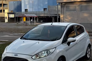 Ford Fiesta 1.5 TDCi 75CV 5 porte Titanium