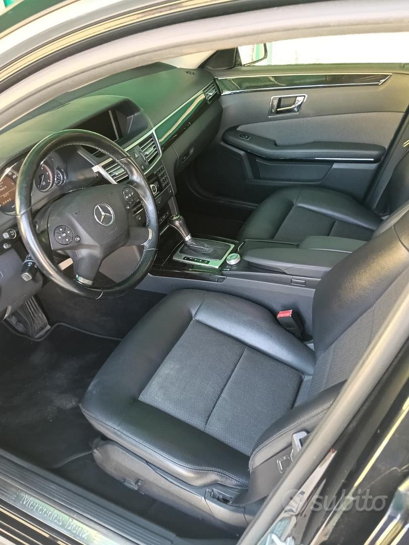 Mercedes-Benz C-Class 2010 photo 2
