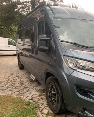 Kyros 5 2.300 cc  130 cv