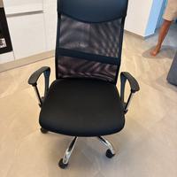 Poltrona nera da Ufficio