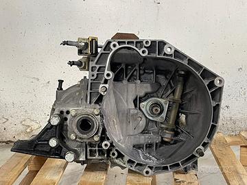 CAMBIO MANUALE COMPLETO ALFA ROMEO 147 Serie (937)