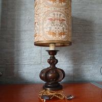 Grande lampada da tavolo XX secolo arazzo ottone 
