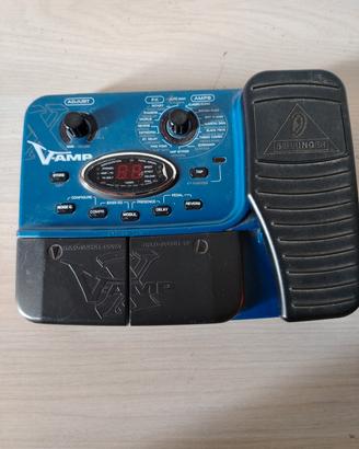 pedaliera multi-effetti behringer 