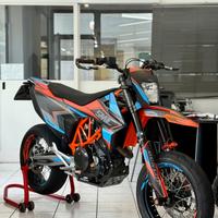 KTM 690 SMC R 2021 ACCESSORIATA