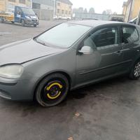 Volkswagen Golf 5 2.0 TDI BKD Demolita - Ricambi