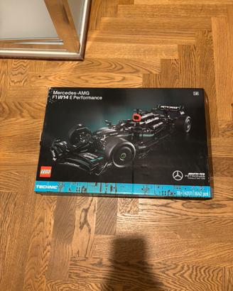 Set lego mercedes F1