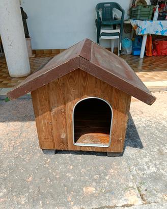 Cuccia in legno 