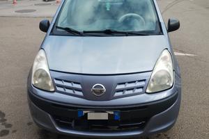 Nissan pixo 