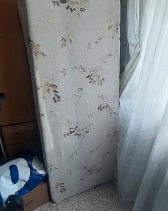 materasso bambino  in schiuma