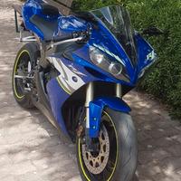 Yamaha R1 2004