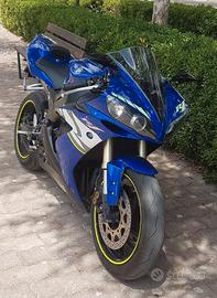 Yamaha R1 2004