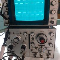 oscilloscopio doppia traccia 