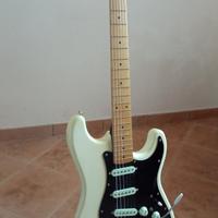 Fender Stratocaster assemblata Wilkinson 