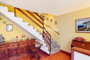 VILLA A SCHIERA DI 3 LOCALI CON GIARDINO!!