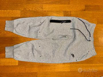 Pantalone tuta Nike Tech Fleece grigio da donna