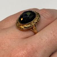 Anello oro giallo e onice nero