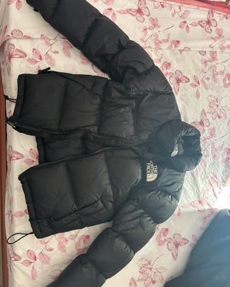 north face  retro nuptse 700