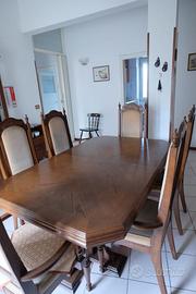 Tavolo in legno massello americano allungabile