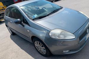 pezzi ricambio fiat grande punto 1.3 mj. 2006