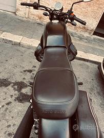 Moto Guzzi V7III stone carbon