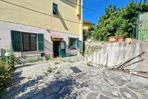 4 LOCALI A RONCO SCRIVIA