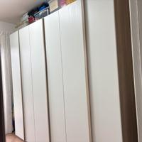 Armadio bianco lungo 270cm alto 247 cm profondo 54