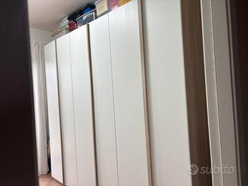 Armadio bianco lungo 270cm alto 247 cm profondo 54