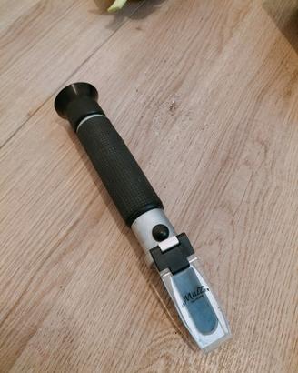 Rifrattometro per acquario marino