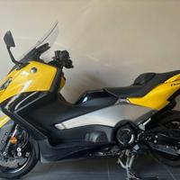 Yamaha T Max 560