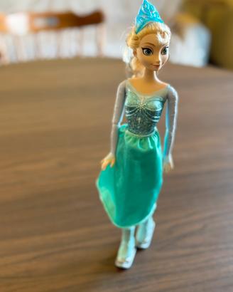 Bambola Elsa Frozen Festa d’inverno