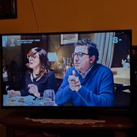 Smart tv danneggiato 