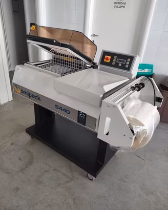 confezionatrice termoretraibile Smipack S440
