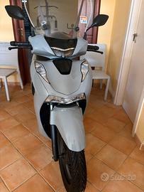HONDA SH 125 2025 7500 KM
