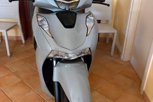 HONDA SH 125 2025 7500 KM