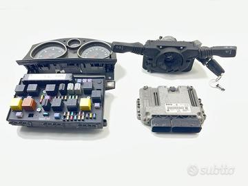 KIT CHIAVE OPEL Astra H Berlina 2Â° serie 02810146