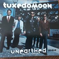 Per collezionisti cd+dvd Tuxedo Moon "Unearthed"