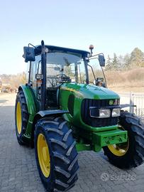 John Deere 5100M   3900h
