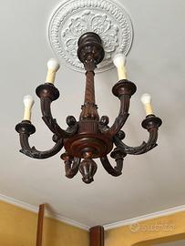 Lampadario anni 30/40 in legno intagliato