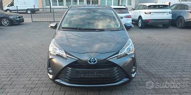 Toyota Yaris 1.5 Hybrid 5 porte Lounge Blue