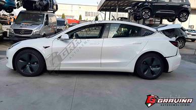 Ricambi usati Tesla Model 3