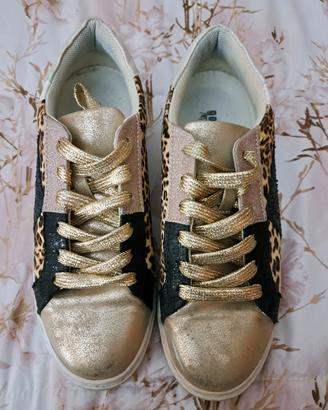 sneakers donna dotate e maculate